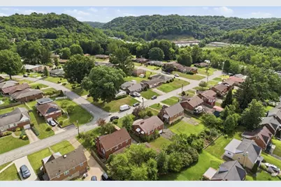 125 White Oak Dr, White Oak, PA 15131 - Photo 39