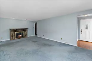 169 Crestview Dr, Pittsburgh, PA 15236 - Photo 5