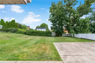 169 Crestview Dr, Pittsburgh, PA 15236 - Photo 35