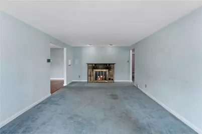 169 Crestview Dr, Pittsburgh, PA 15236 - Photo 7