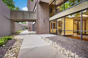 750 Washington Rd, Pittsburgh, PA 15228 - Photo 43