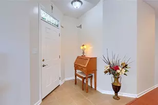 2164 Isleworth Lane, Cranberry Township, PA 16066 - Photo 5