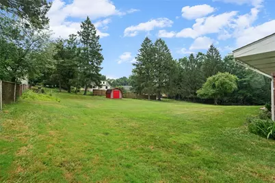 449 Emerald Dr, Pittsburgh, PA 15237 - Photo 3