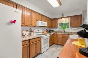 449 Emerald Dr, Pittsburgh, PA 15237 - Photo 13