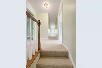 1619 Norman Dr, Pittsburgh, PA 15143 - Photo 17