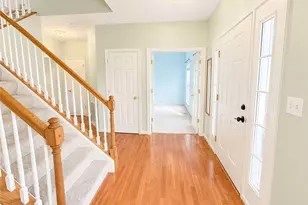 1619 Norman Dr, Pittsburgh, PA 15143 - Photo 7
