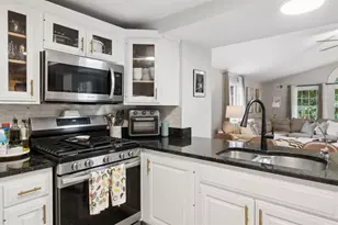 3657 Forbes Trail Dr, Murrysville, PA 15668 - Photo 9
