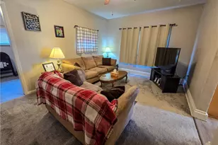 206 Meadowview Dr, Unity Township, PA 15650 - Photo 7