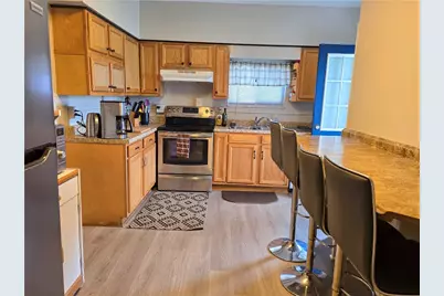 206 Meadowview Dr, Unity Township, PA 15650 - Photo 5