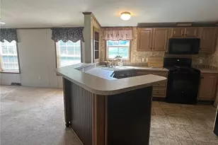 710 Slate Ave, Cranberry Township, PA 16066 - Photo 9