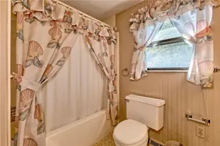 109 Bryan Dr, Hempfield Township, PA 15601 - Photo 11