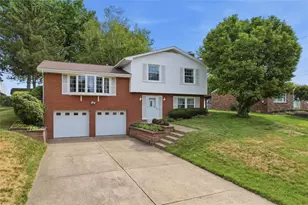 225 Princeton Dr, Center Township, PA 15001 - Photo 1