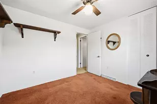 225 Princeton Dr, Center Township, PA 15001 - Photo 31