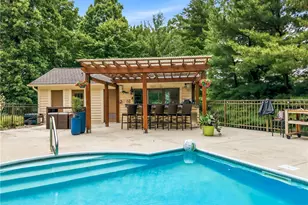 1144 Brookview Ct, Hermitage, PA 16148 - Photo 35