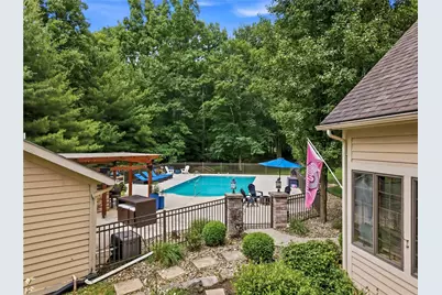 1144 Brookview Ct, Hermitage, PA 16148 - Photo 41