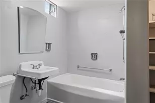 922 5th St, Charleroi Boro, PA 15022 - Photo 17