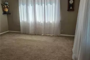 902 Henry St, Belle Vernon, PA 15012 - Photo 5