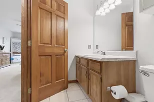 455 Monmouth Dr, Cranberry Township, PA 16066 - Photo 21