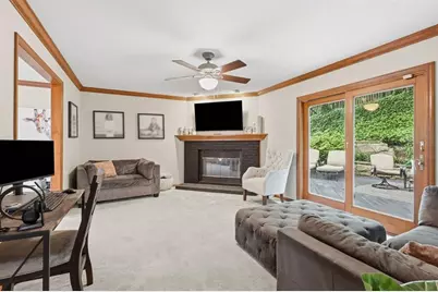 455 Monmouth Drive, Cranberry Township, PA 16066 - Photo 9