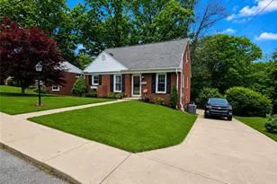 5020 Clifton Dr, Aliquippa, PA 15001 - Photo 3