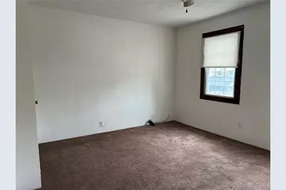 110 Orchard St, Stowe Township, PA 15136 - Photo 11