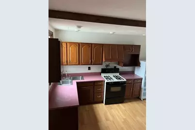 110 Orchard St, Stowe Township, PA 15136 - Photo 5