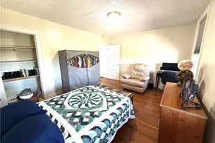 2335 Candace St, Beechview, PA 15216 - Photo 9