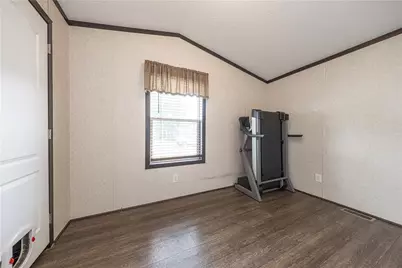120 Woodview Drive, Middlesex Township, PA 16059 - Photo 13