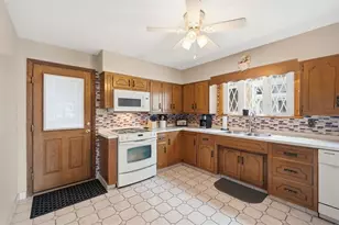 1134 Indiana Ave, Monaca, PA 15061 - Photo 7