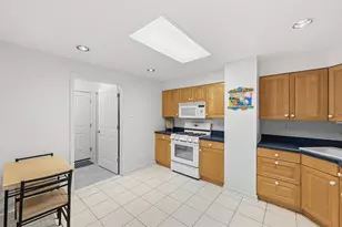 348 Hastings St, Pittsburgh, PA 15206 - Photo 11