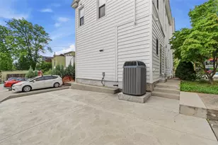 348 Hastings St, Pittsburgh, PA 15206 - Photo 25