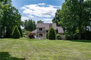 119 Shepperd Dr, Summit Township, PA 16002 - Photo 35