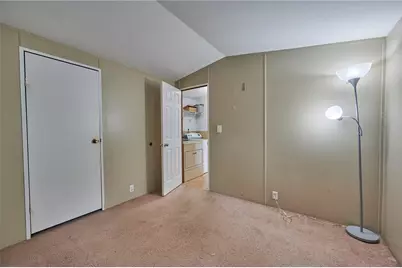 206 Lacona, Harmony Boro, PA 16063 - Photo 15