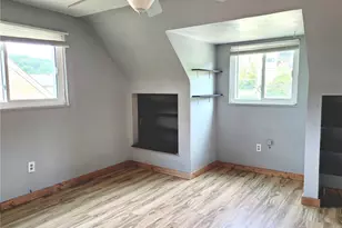 5 Marie Ave, Pittsburgh, PA 15223 - Photo 17