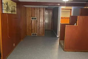 1020 Towervue Dr, Pittsburgh, PA 15227 - Photo 13