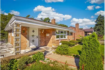 1020 Towervue Drive, Pittsburgh, PA 15227 - Photo 7