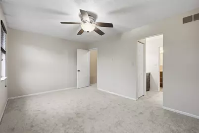 225 Woodhaven Dr, Seven Fields Boro, PA 16046 - Photo 19