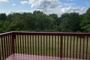 225 Woodhaven Dr, Seven Fields Boro, PA 16046 - Photo 17