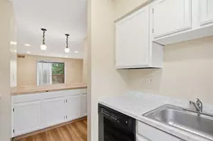 225 Woodhaven Dr, Seven Fields Boro, PA 16046 - Photo 13