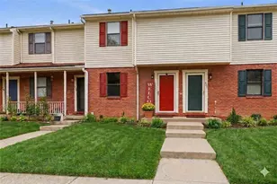 225 Woodhaven Dr, Seven Fields Boro, PA 16046 - Photo 1