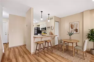 225 Woodhaven Dr, Seven Fields Boro, PA 16046 - Photo 9