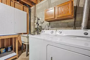 225 Woodhaven Dr, Seven Fields Boro, PA 16046 - Photo 37
