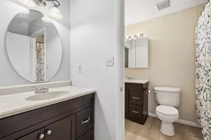 225 Woodhaven Dr, Seven Fields Boro, PA 16046 - Photo 23
