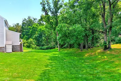 3001 Brookstone Dr, Canonsburg, PA 15317 - Photo 15