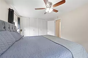 208 Parkedge Rd, Green Tree, PA 15220 - Photo 21