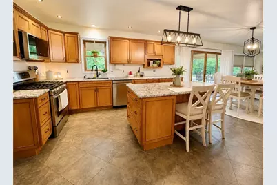 31 Sutton Ln, Hopewell, PA 15301 - Photo 5