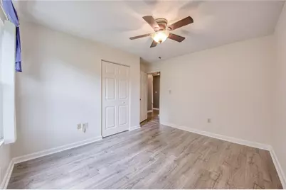 417 Redwood Ct, Ross Twp, PA 15202 - Photo 11