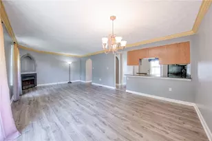 417 Redwood Ct, Ross Twp, PA 15202 - Photo 3