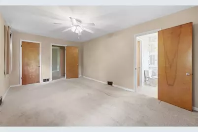 9431 Old Perry Hwy, Pittsburgh, PA 15237 - Photo 17