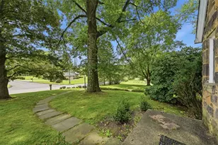 9431 Old Perry Hwy, Pittsburgh, PA 15237 - Photo 3